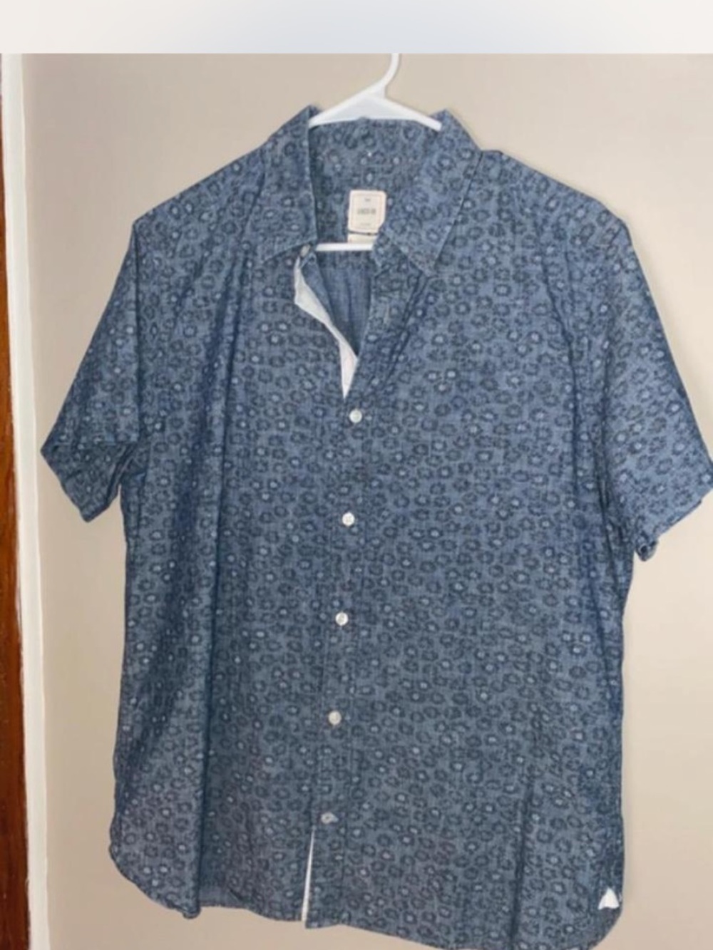 GAP Men's Navy Floral Short-Sleeve Button-Down Shirt
